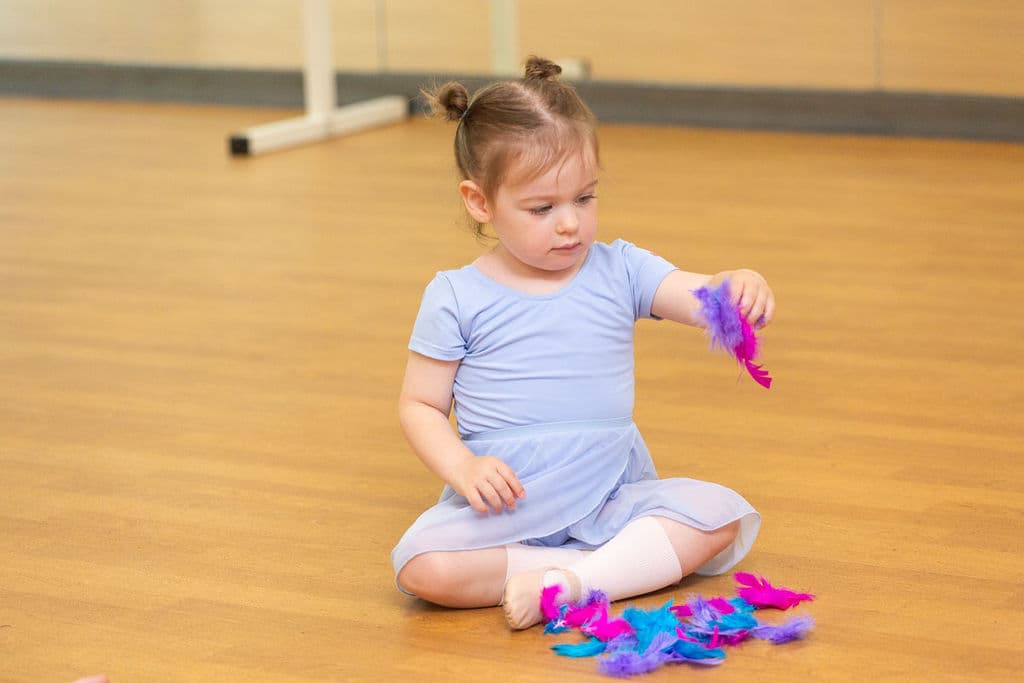 Young Tiny Ballet dancer at En Pointe Theatre Arts Cardiff